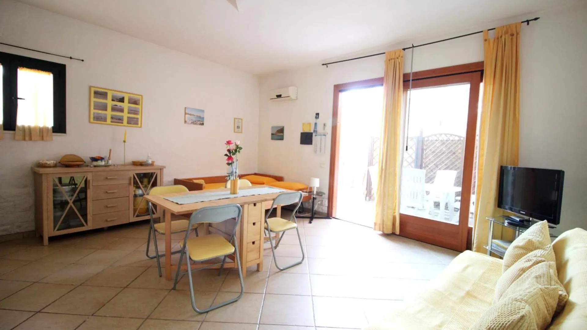 Easy Flat Sardinia Villa Domus De Maria 0*,